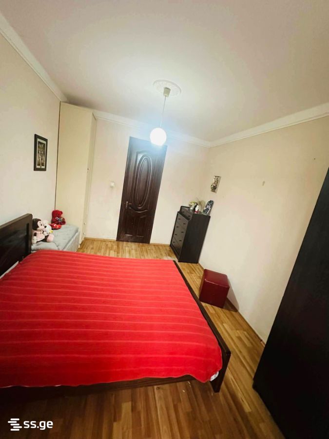3 Room Flat For Sale view 3