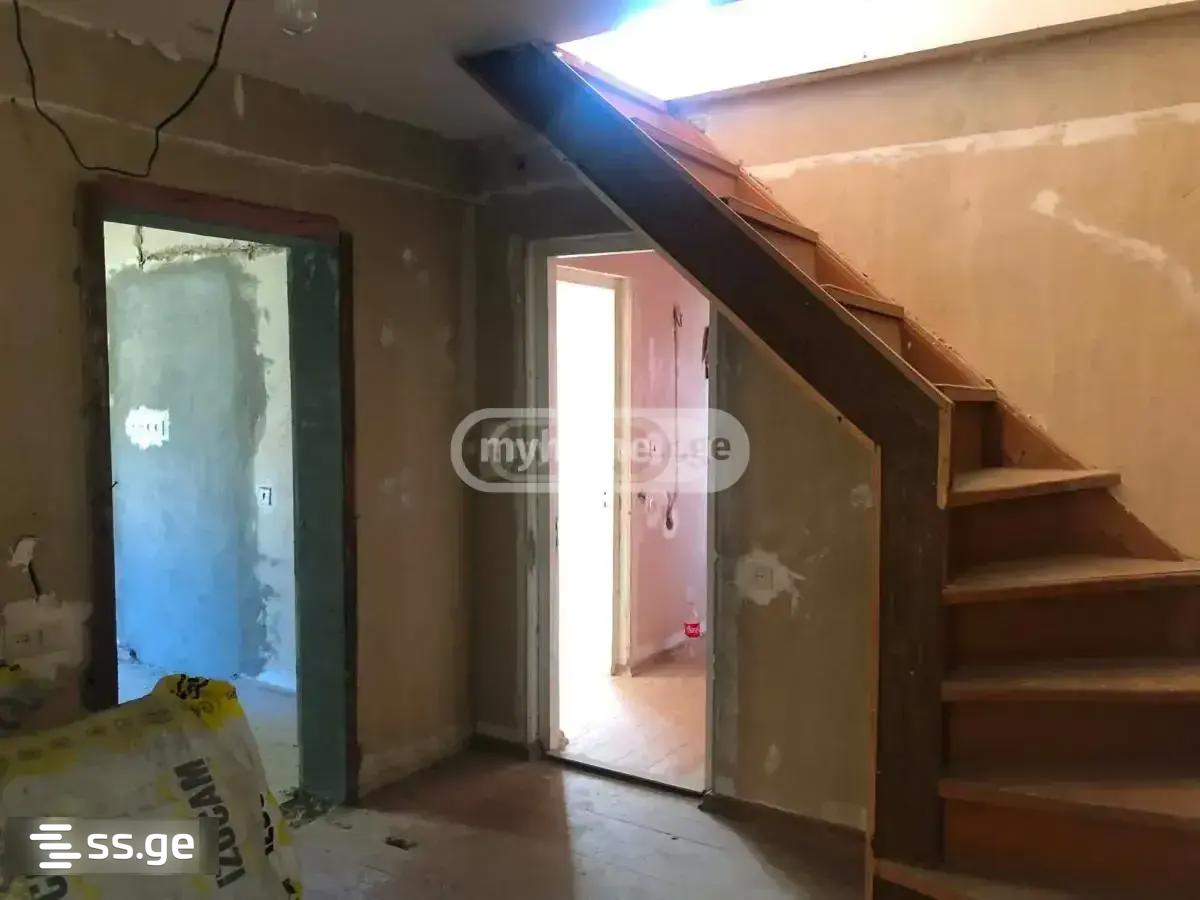 4 Room Flat For Sale view 5