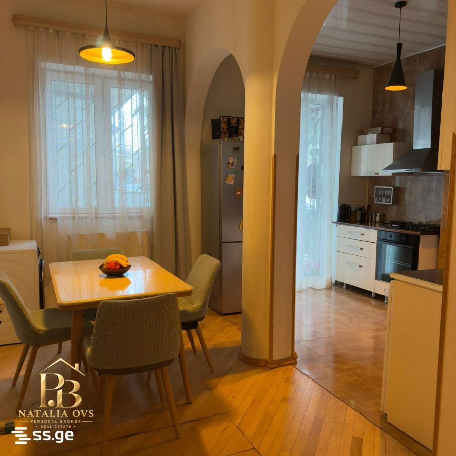 3 Room Flat For Sale view 1