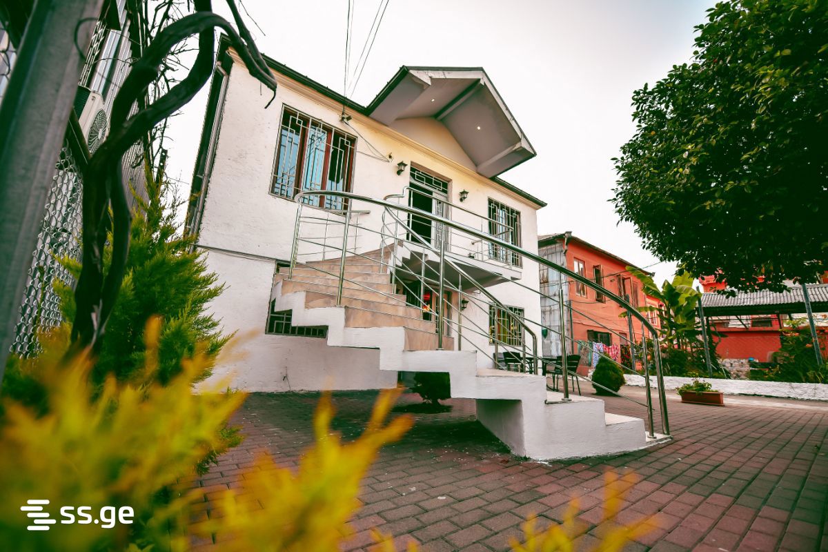 1 Room Hotel For Rent. Kobuleti view 11