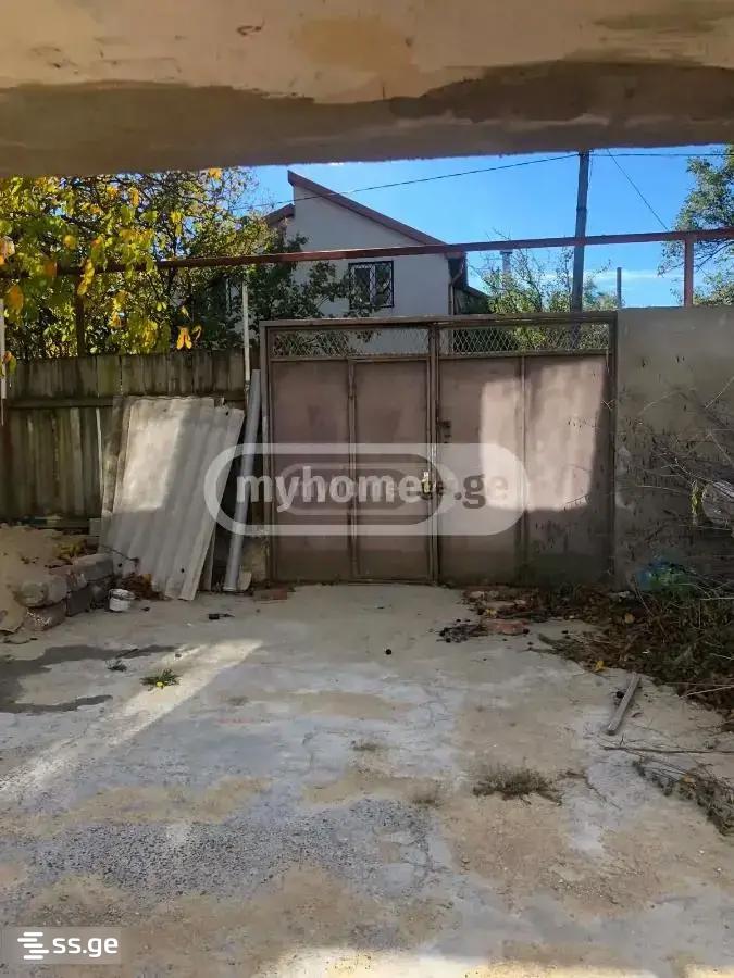 4 Room Flat For Sale view 1
