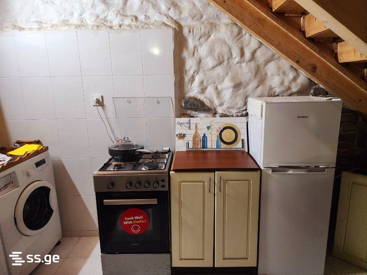 4 Room Private House Daily Rent. Ureki view 12