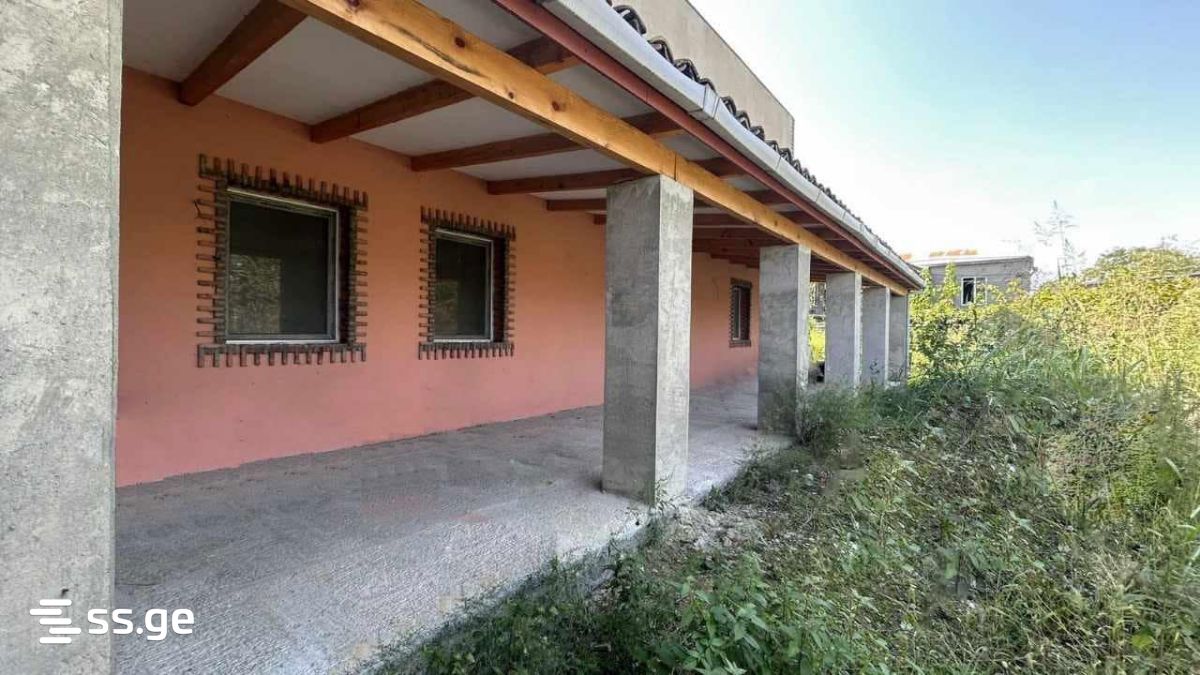 10 Room Hotel For Sale view 2