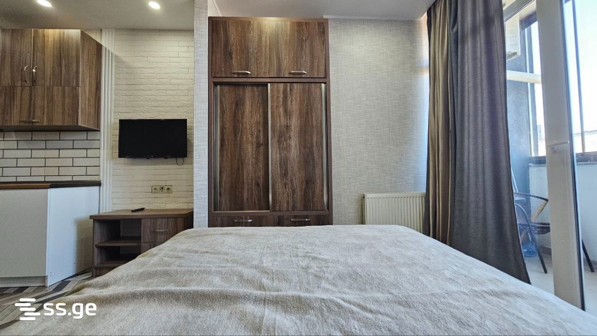 Studio Apartment For Sale view 15