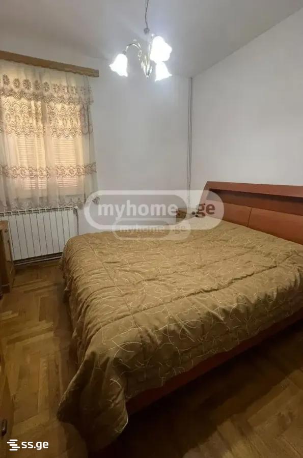 7 Room Summer Cottage For Rent. Lisi Lake view 3