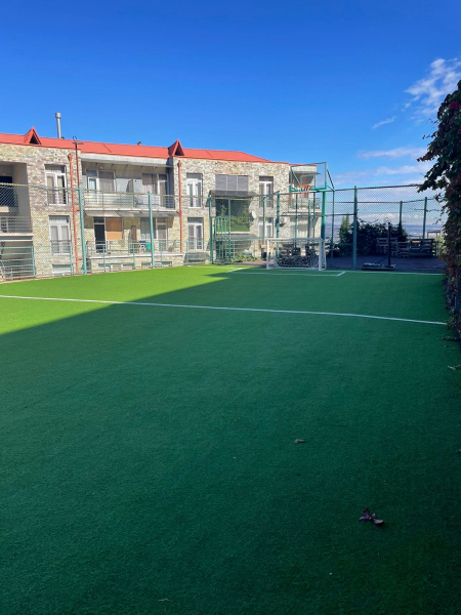 https://static.ss.ge/20260909/2_efeb3ea2-bc0f-4711-8c32-ea5b014e41f2_Thumb.jpg
