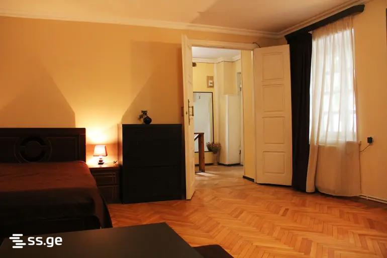 3 Room Private House For Sale view 4