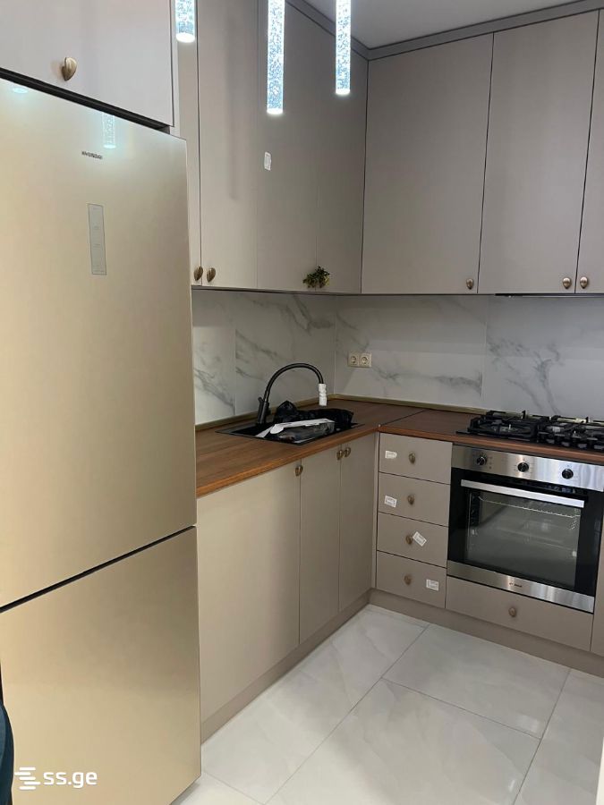 Продажа 2-комната Квартира view 3