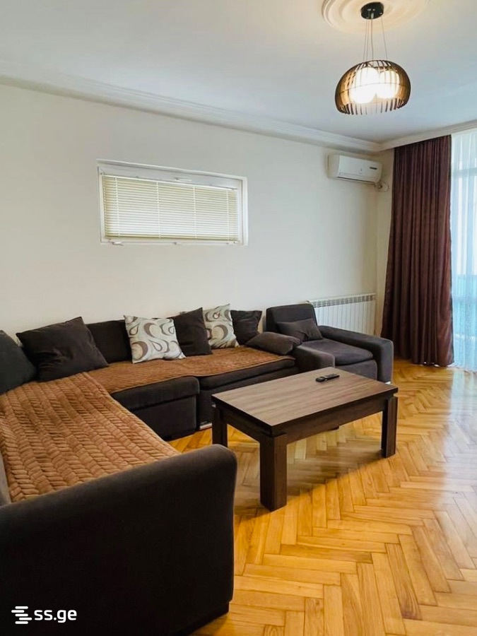 4-Room Apartment For Rent In Batumi, Alexandre Akhmeteli St, 3 view 15