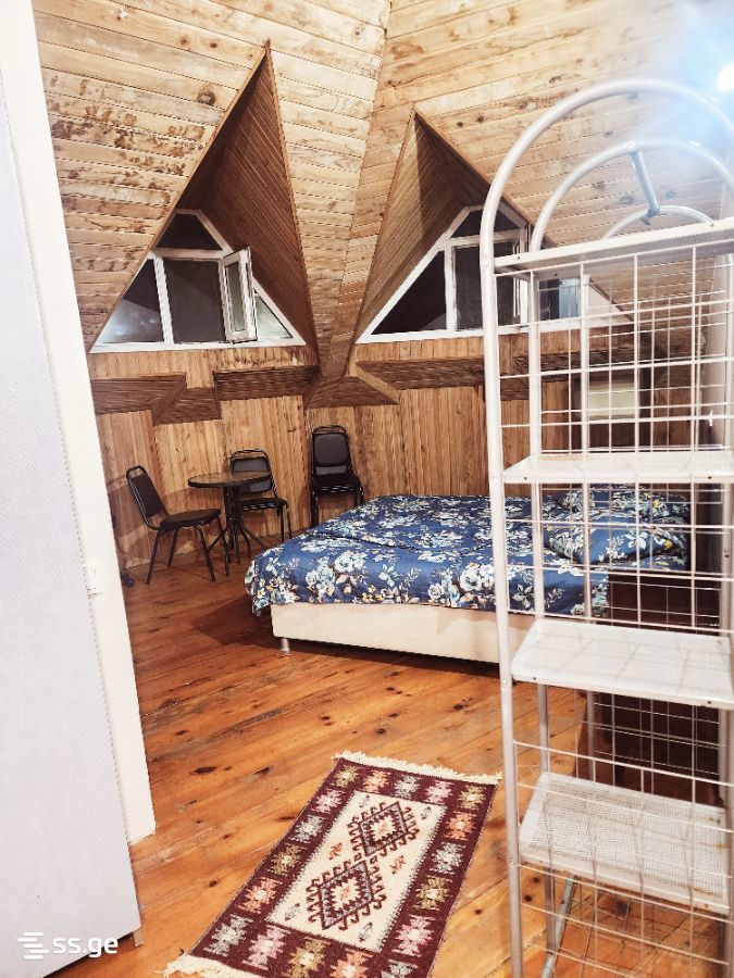 4 Room Private House Daily Rent. Ureki view 8