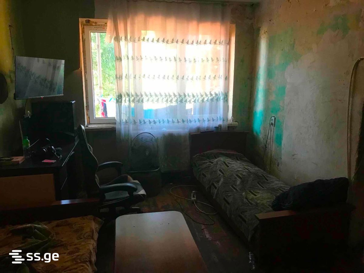 1 Room Flat For Sale view 3