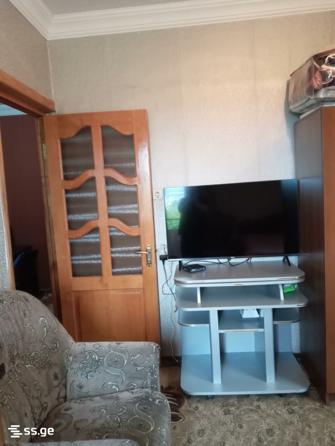 Продажа 5-комната Квартира view 3