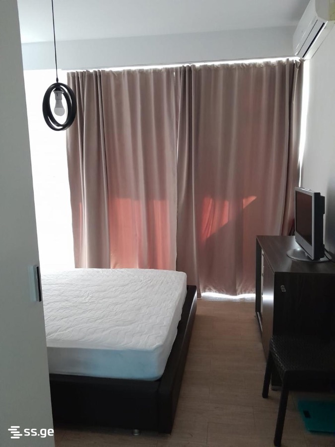 2 Room Flat Daily Rent. Kvariati view 6