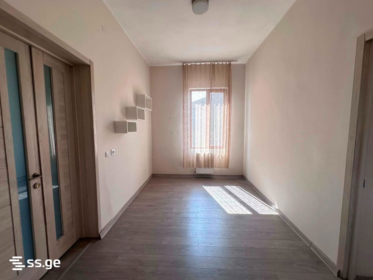 5 Room Private House For Rent. Rustavi view 6