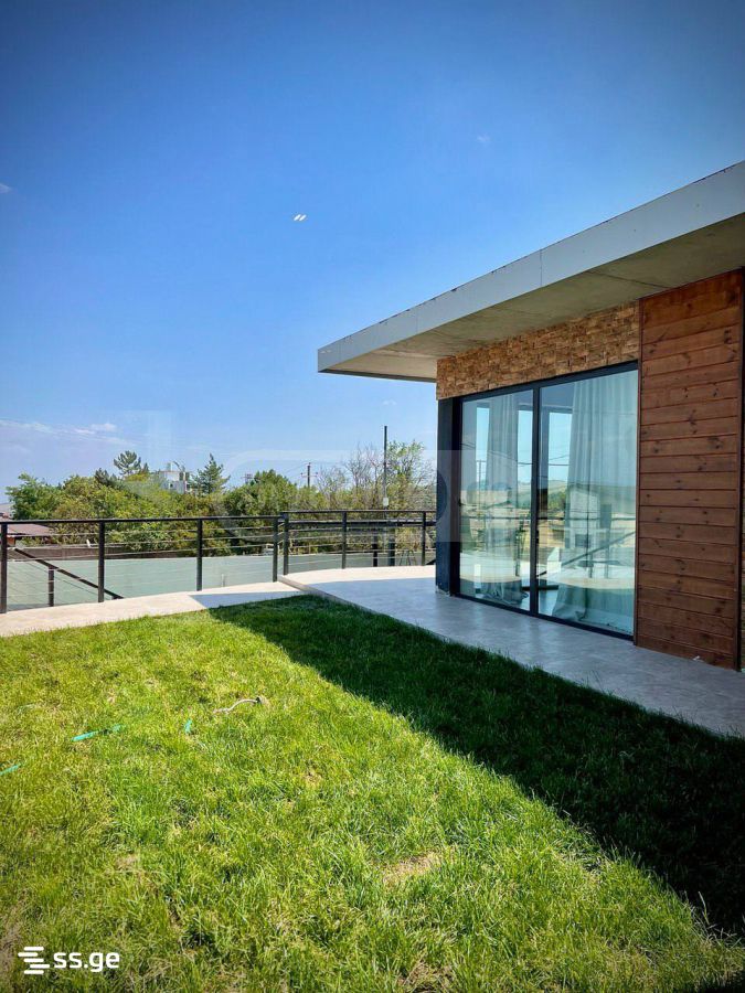 5 Room Private House For Rent. Tabakhmela view 1