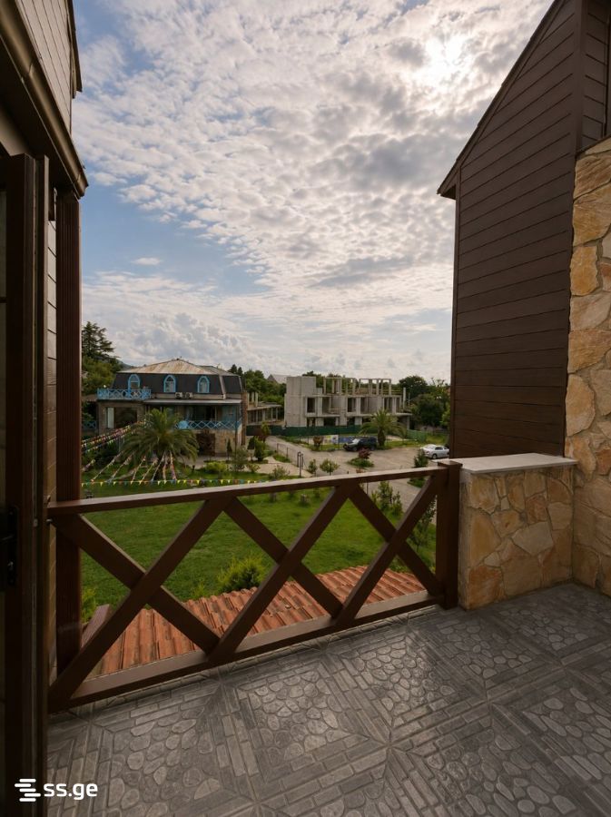 4 Room Private House For Sale view 13