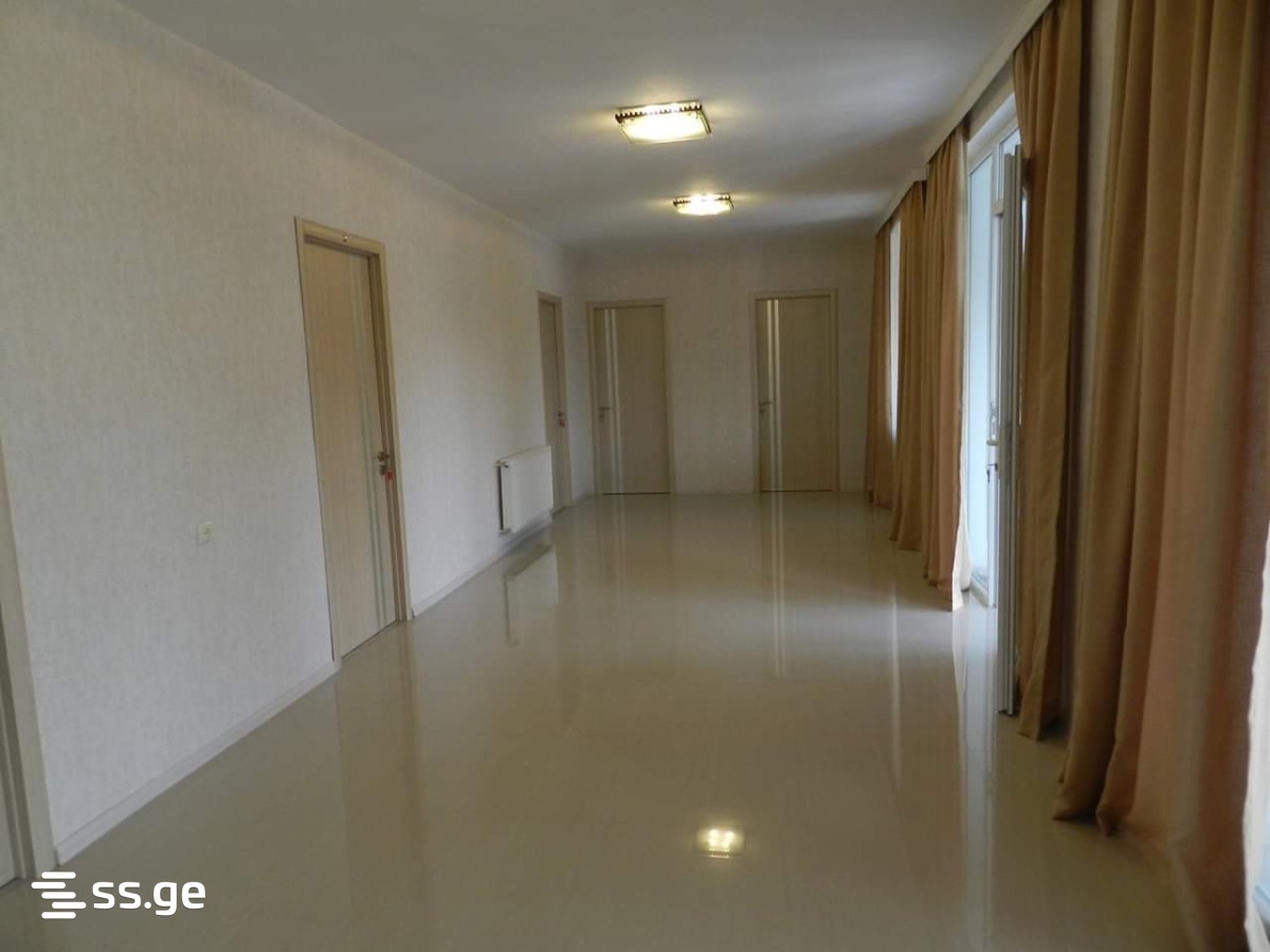 10 Room Hotel For Sale view 3