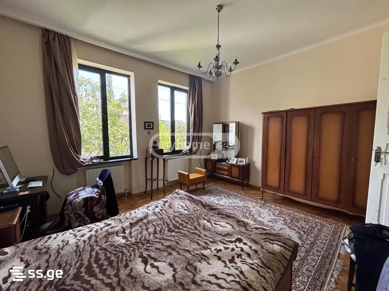 7 Room Summer Cottage For Sale view 6