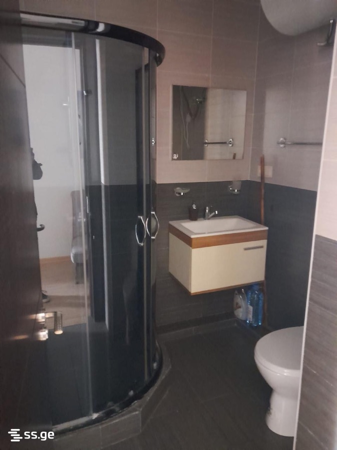 2 Room Flat Daily Rent. Kvariati view 5