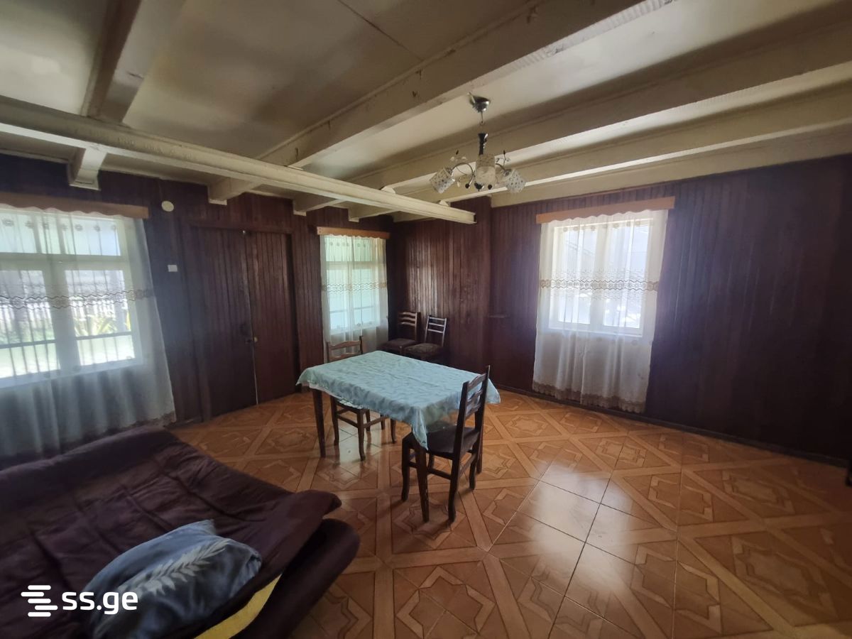 5 Room Private House For Rent. Poti view 4