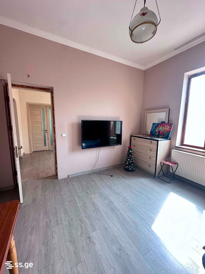 5 Room Private House For Rent. Rustavi view 3