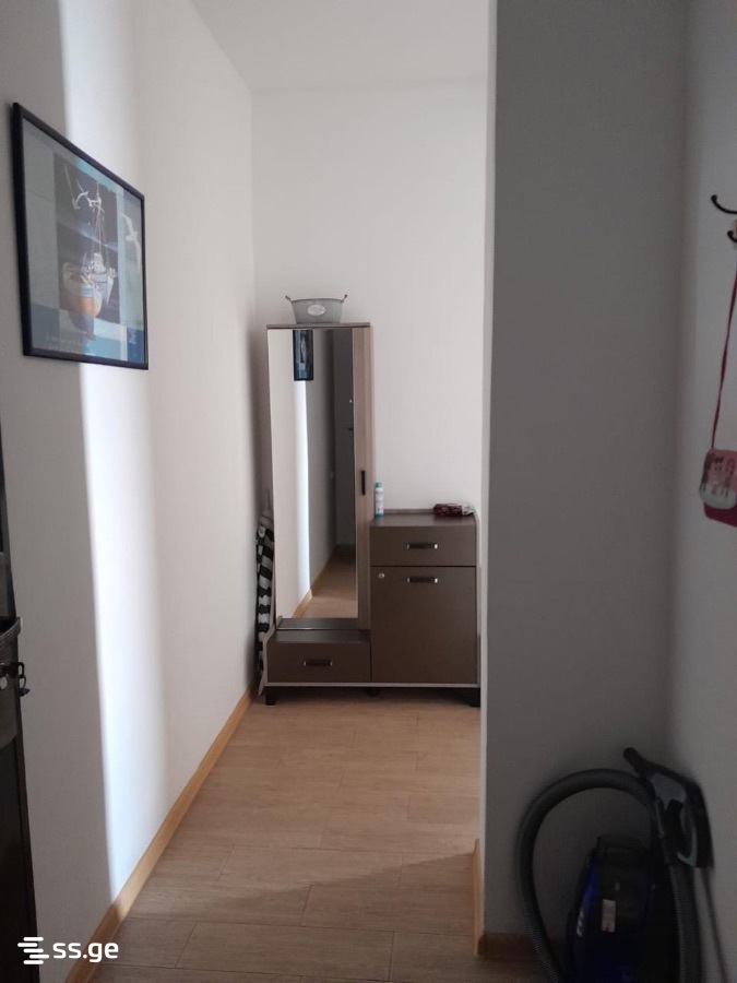 2 Room Flat Daily Rent. Kvariati view 3