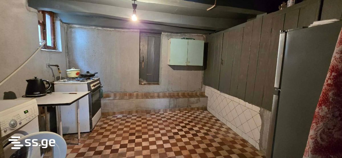 6 Room Private House For Sale view 12