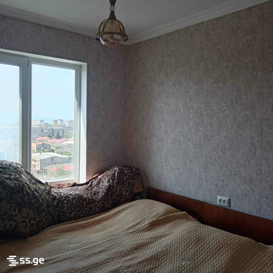 4 Room Flat For Sale view 3