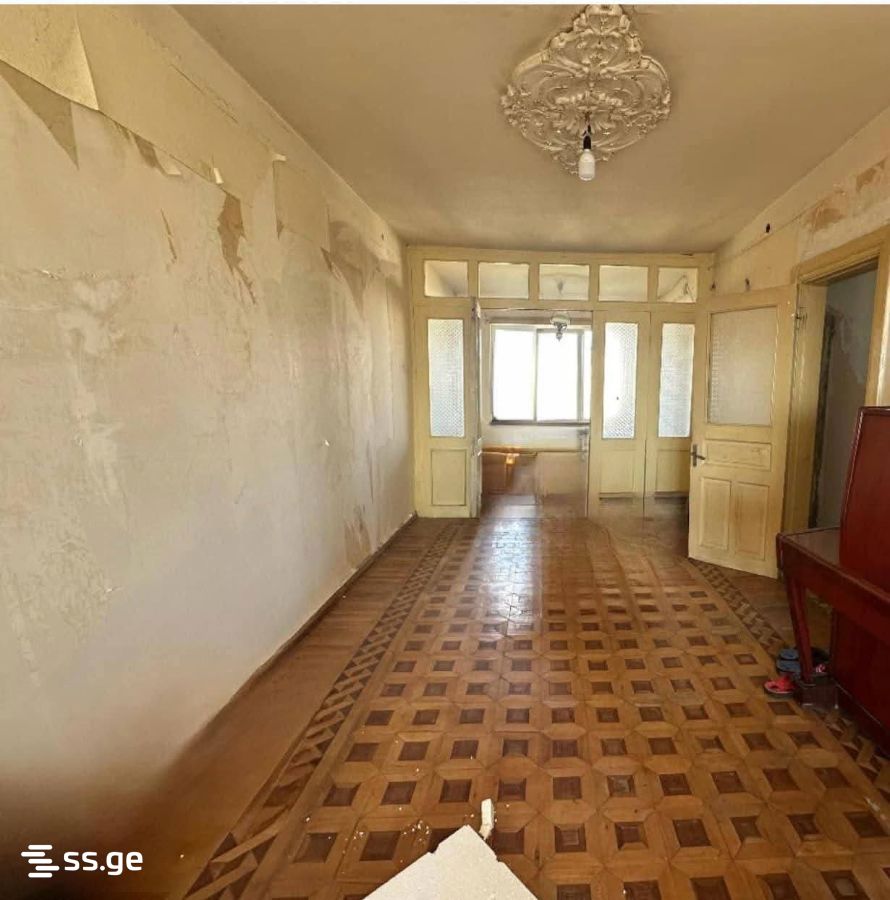 4 Room Flat For Sale view 9