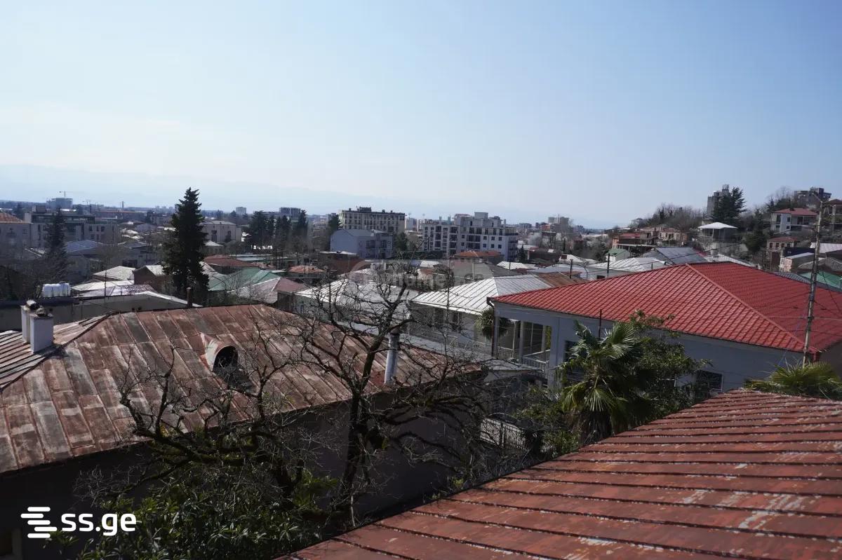 5 Room Private House For Sale view 8