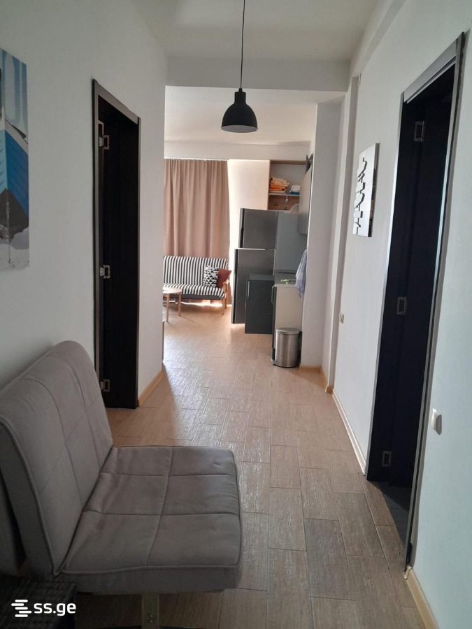 2 Room Flat Daily Rent. Kvariati view 4