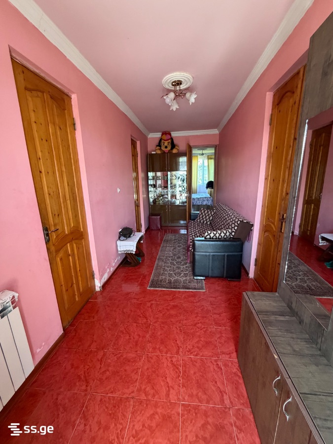 4 Room Private House For Sale view 5