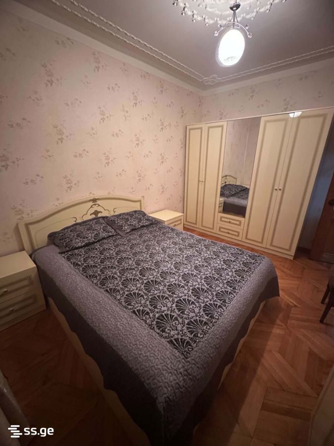 4 Room Flat For Rent. Kutaisi view 5