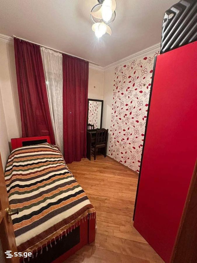 4 Room Flat For Sale view 9