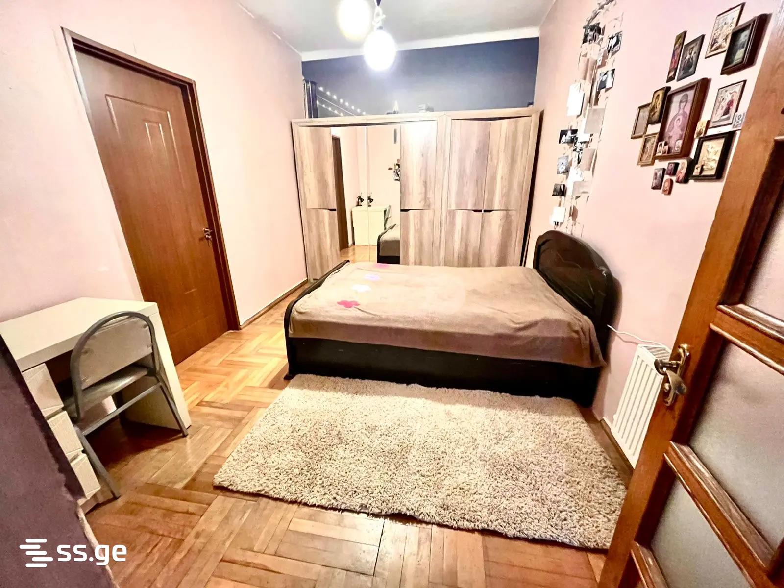 5 Room Private House For Sale view 11