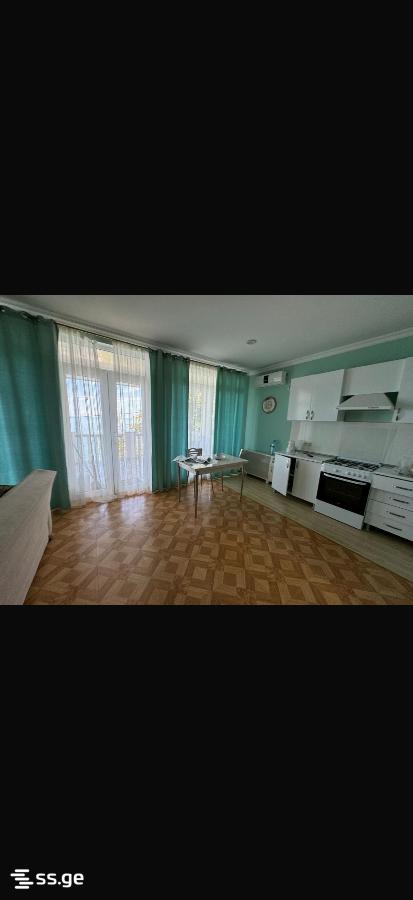 8 Room Private House For Rent. Kvariati view 4