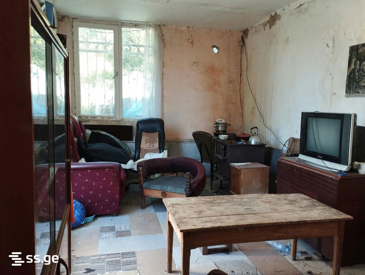 2 Room Private House For Sale view 7