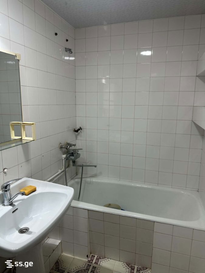 4 Room Flat For Rent. Kutaisi view 4