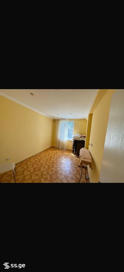 8 Room Private House For Rent. Kvariati view 12