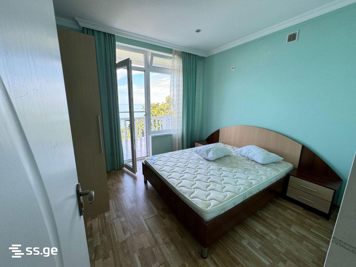 6 Room Private House For Rent. Kvariati view 3