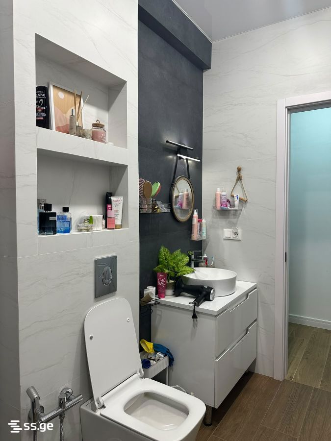 9 Room Private House For Sale view 15