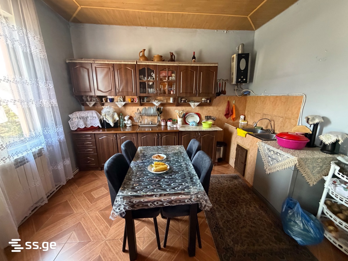 4 Room Private House For Sale view 9