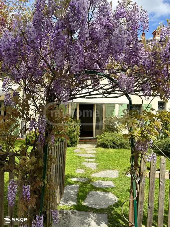 7 Room Private House For Rent. Keda view 9