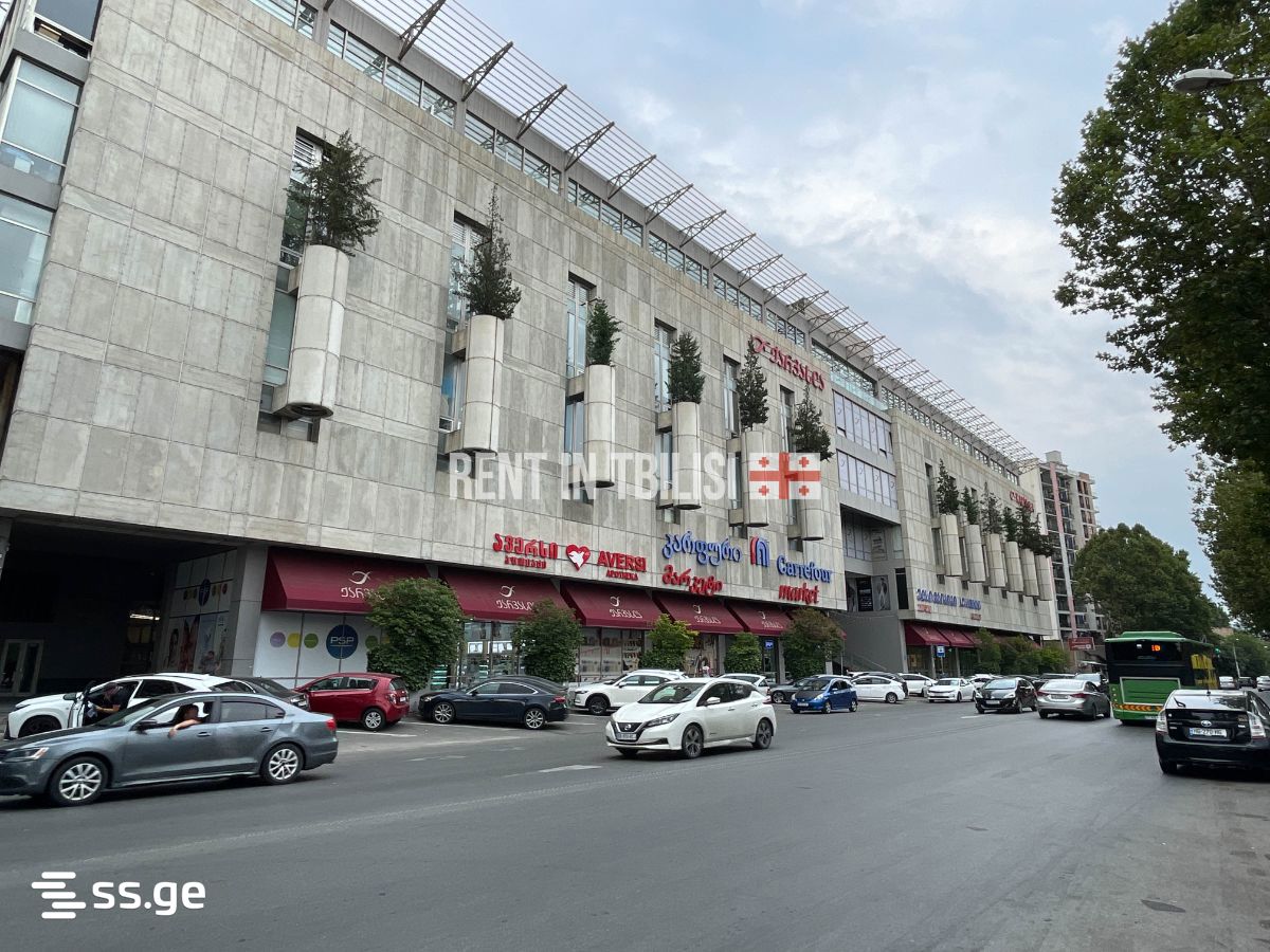 Commercial Space For Sale. Chugureti view 1