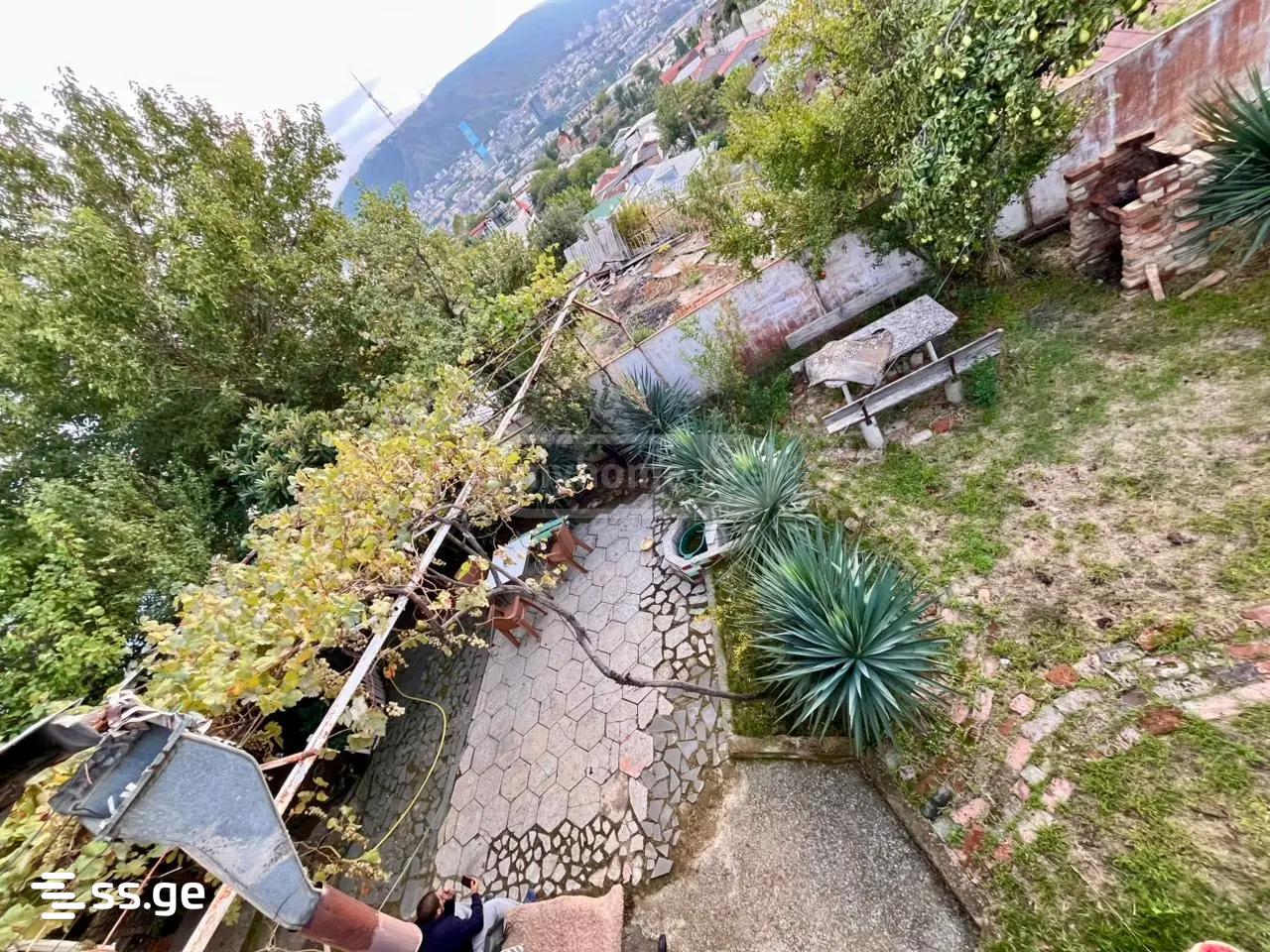 5 Room Private House For Sale view 8