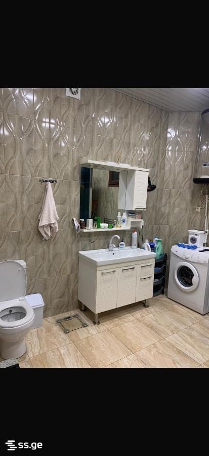 6 Room Private House For Rent. Kvariati view 12
