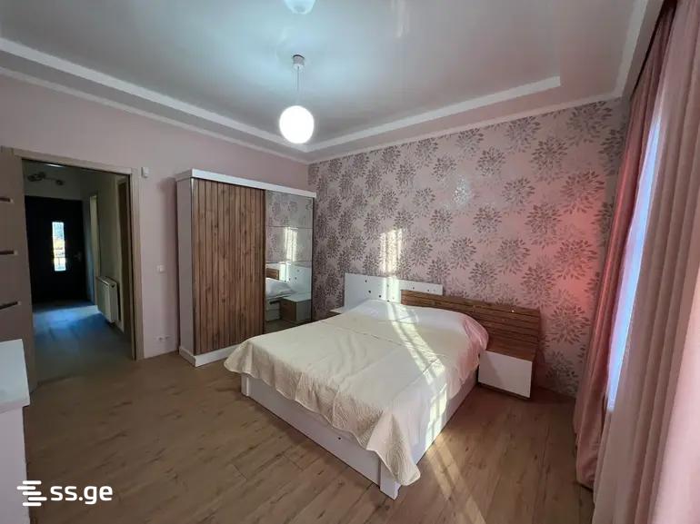 6 Room Private House For Rent. Martkofi view 9