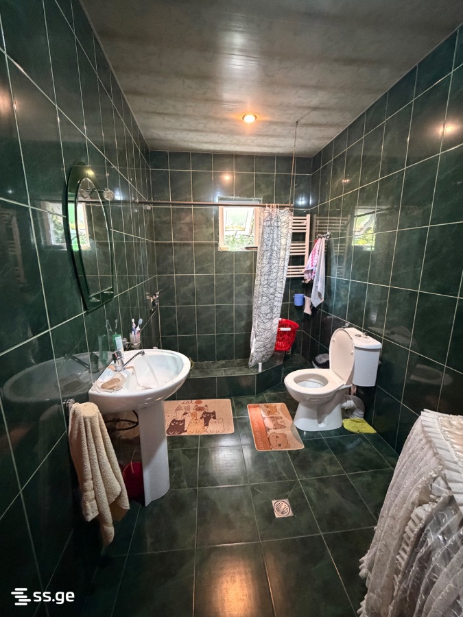 4 Room Private House For Sale view 6
