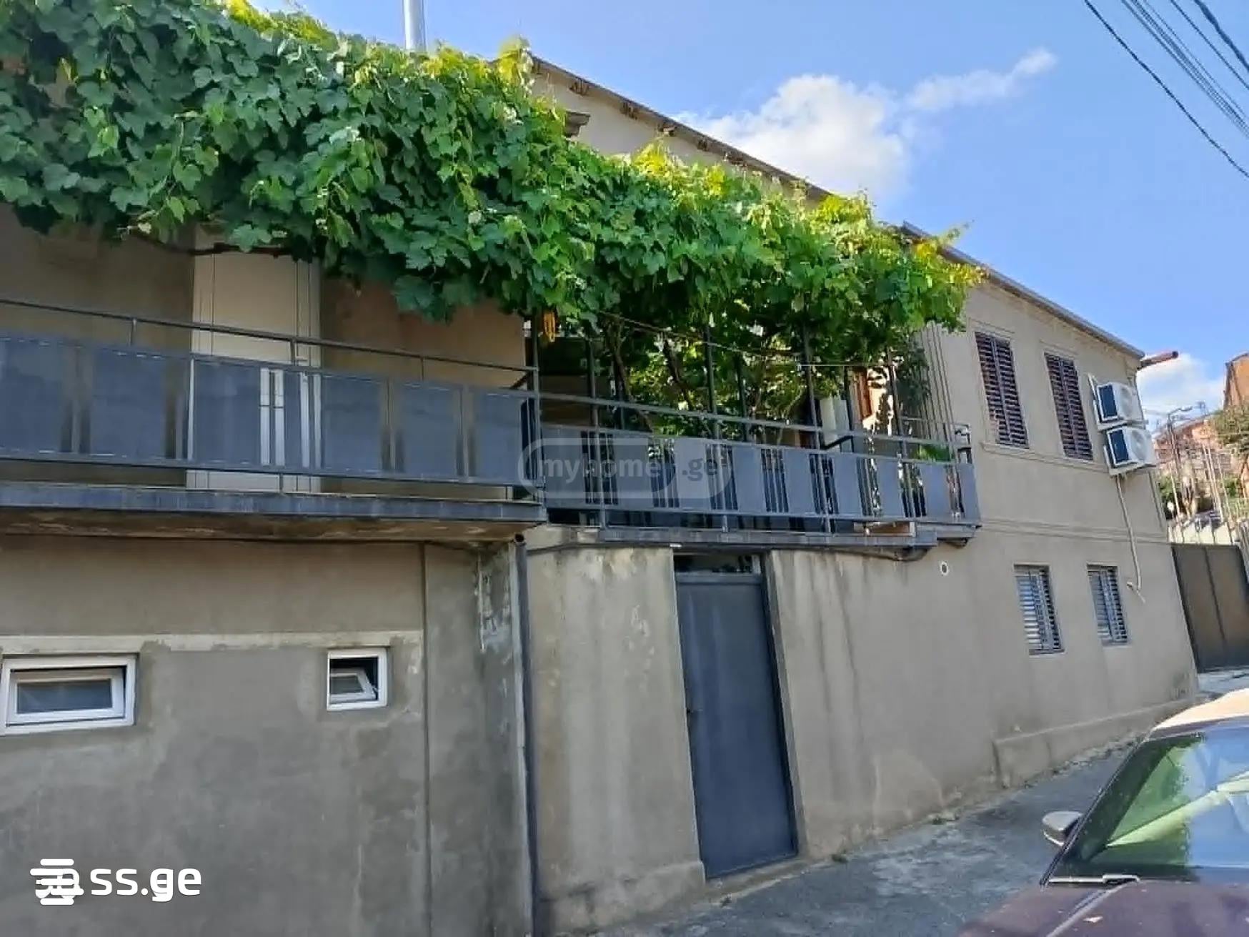 10 Room Private House For Sale view 14