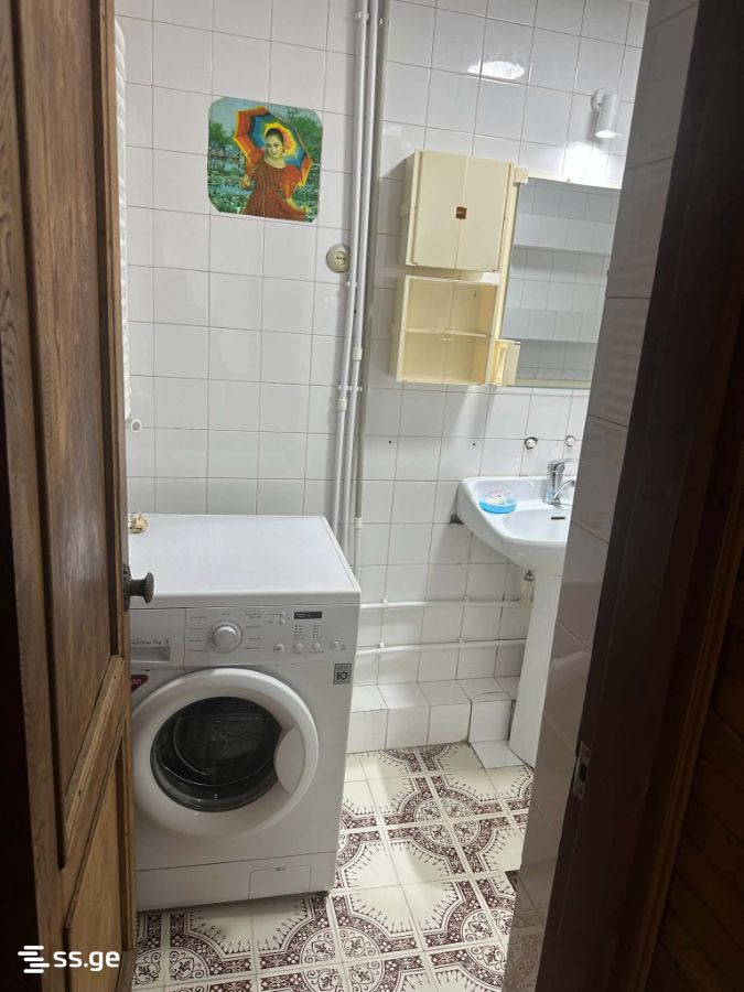 4 Room Flat For Rent. Kutaisi view 8